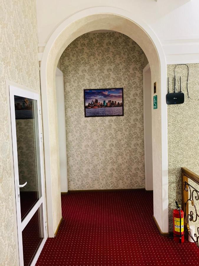 Rahat Inn Hotel Tasjkent Exteriör bild