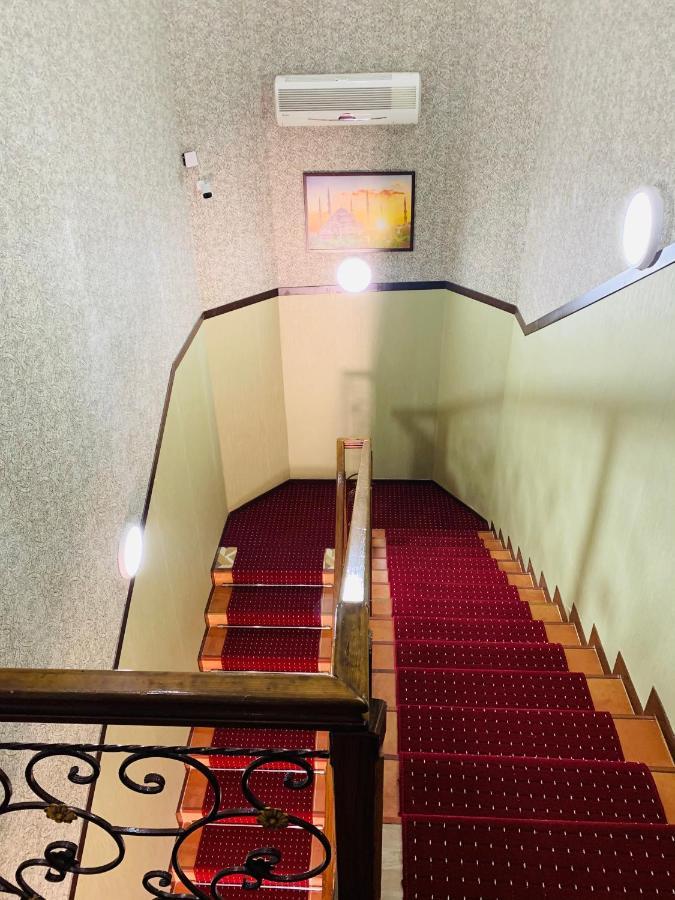 Rahat Inn Hotel Tasjkent Exteriör bild