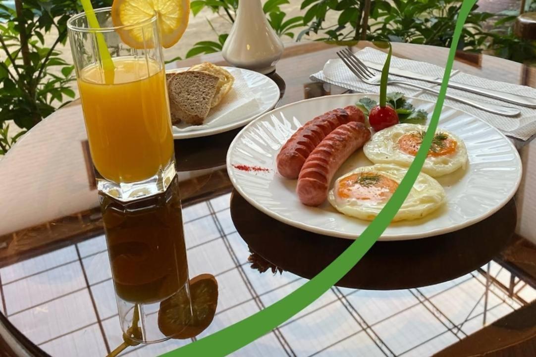 Rahat Inn Hotel Tasjkent Exteriör bild